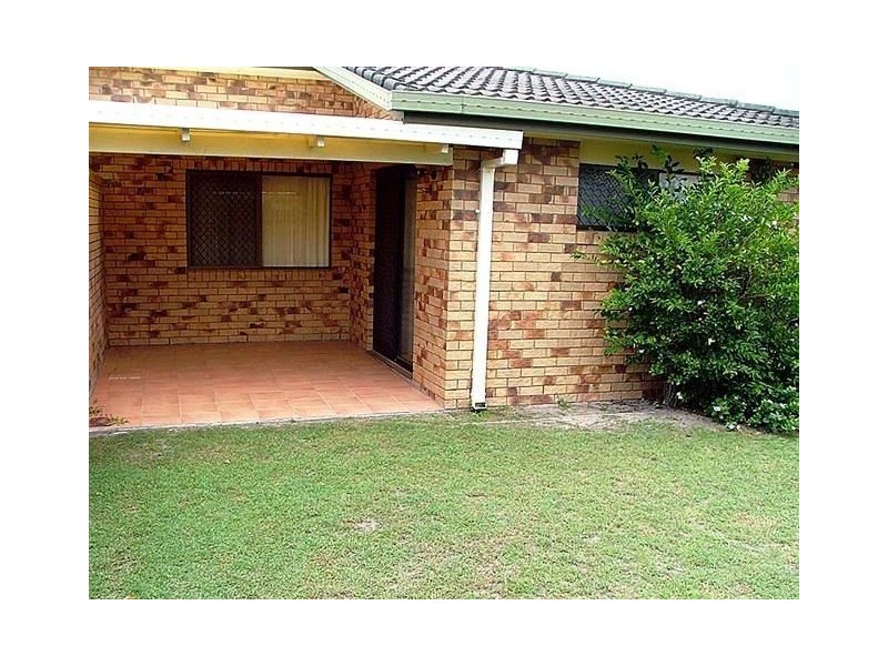 1/27 St Pauls Avenue, Golden Beach QLD 4551