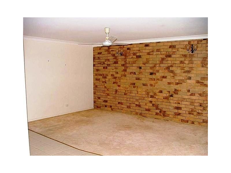 1/27 St Pauls Avenue, Golden Beach QLD 4551