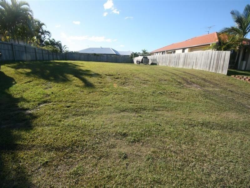 13 Scartree Street, Pelican Waters QLD 4551