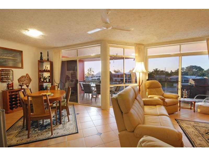 3/6 Broadmeadows Road, Maroochydore QLD 4558