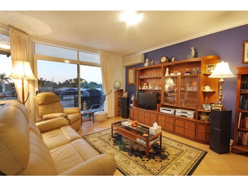 3/6 Broadmeadows Road, Maroochydore QLD 4558