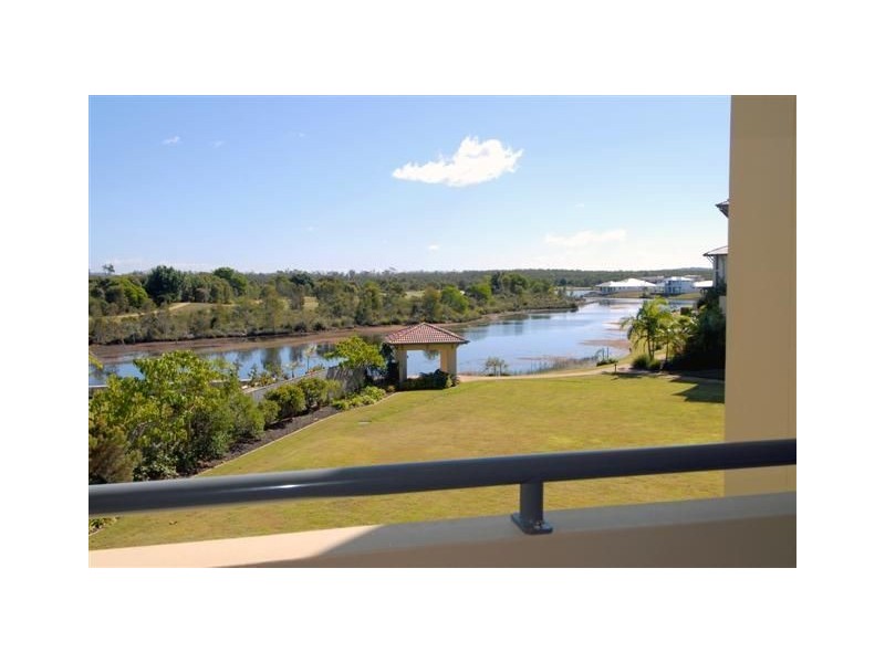74/1 Millennium Circuit, Pelican Waters QLD 4551