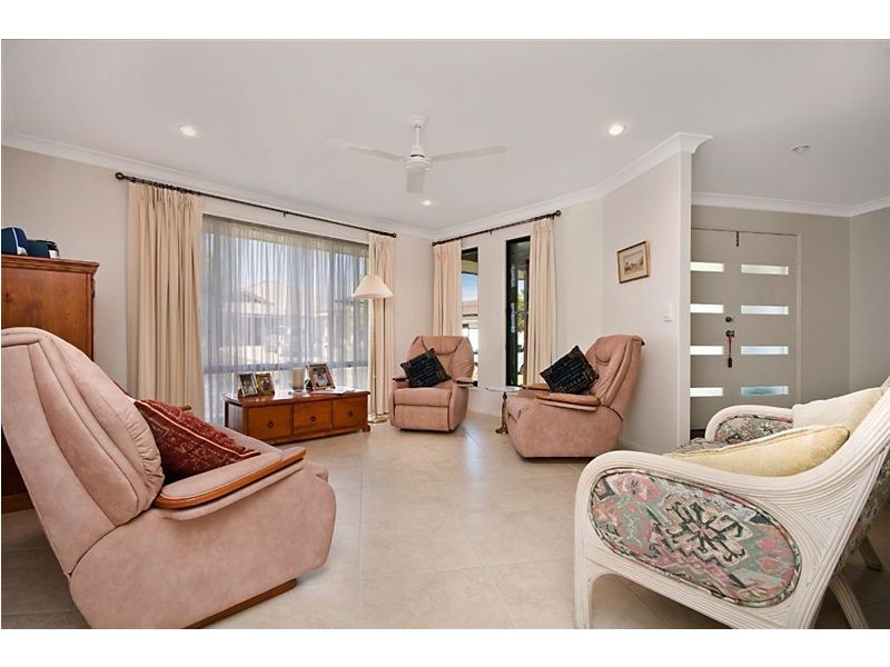 1 Cougal Circuit, Caloundra West QLD 4551