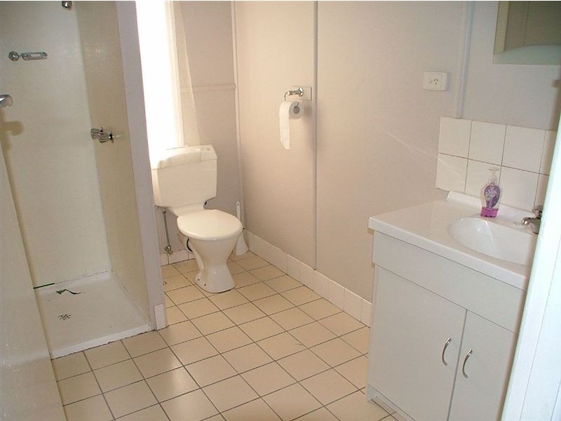 1/1 Mackay Street, Dicky Beach QLD 4551