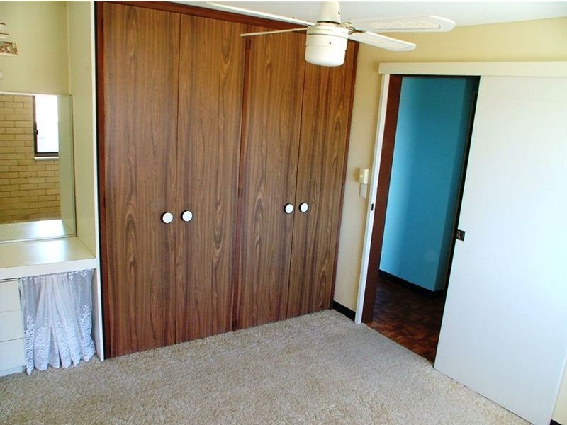 5/10 Dingle Avenue, Kings Beach QLD 4551