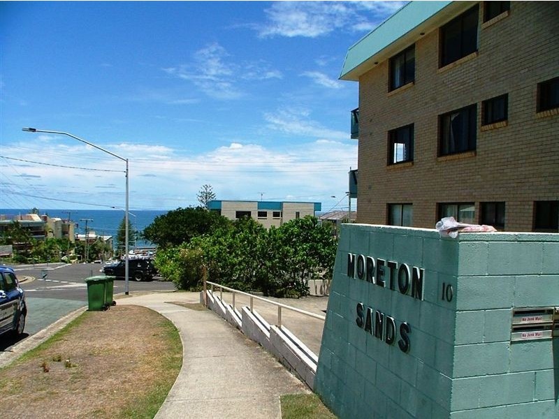 5/10 Dingle Avenue, Kings Beach QLD 4551