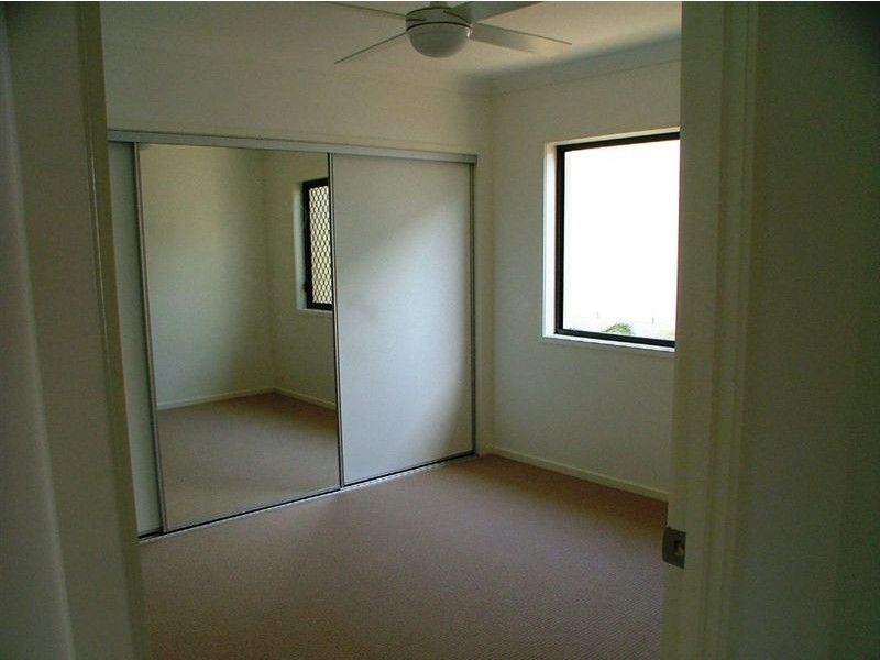 50 Kurrimine, Mountain Creek QLD 4557