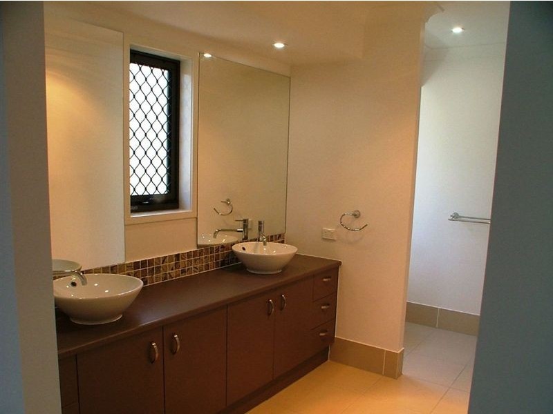 50 Kurrimine, Mountain Creek QLD 4557