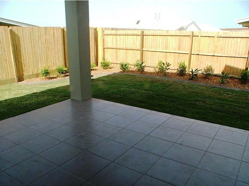 50 Kurrimine, Mountain Creek QLD 4557