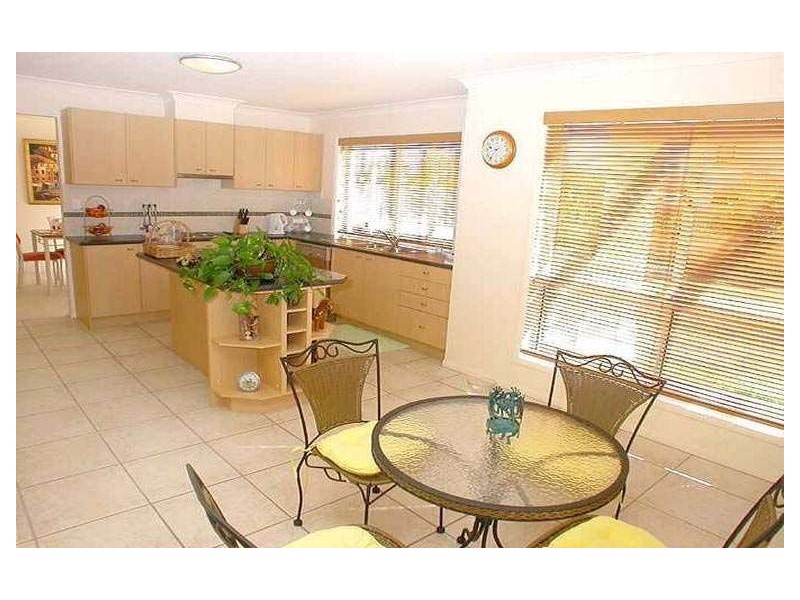 1 Kuthar Street, Pelican Waters QLD 4551