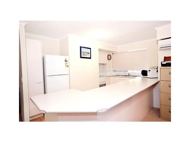 2/31 Kennedy Parade, Golden Beach QLD 4551