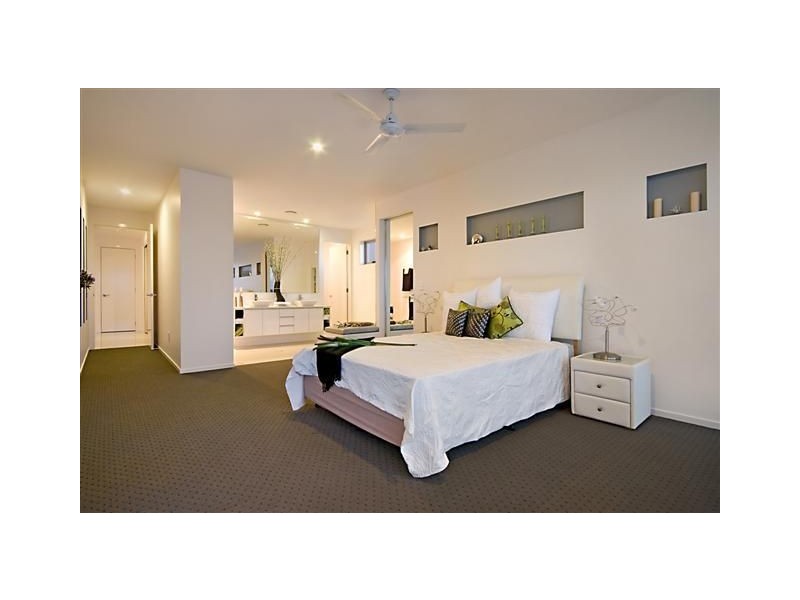 27 Abbey Court, Pelican Waters QLD 4551