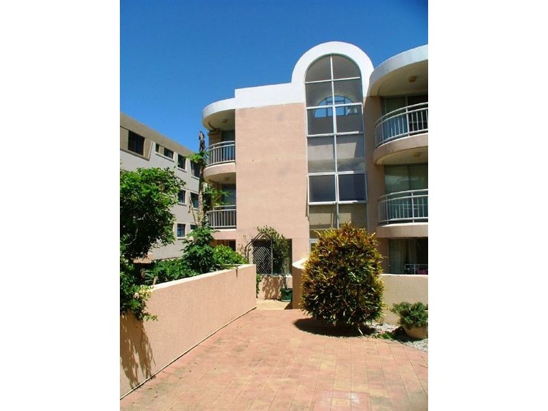 1/21 Warne Tce, Caloundra QLD 4551