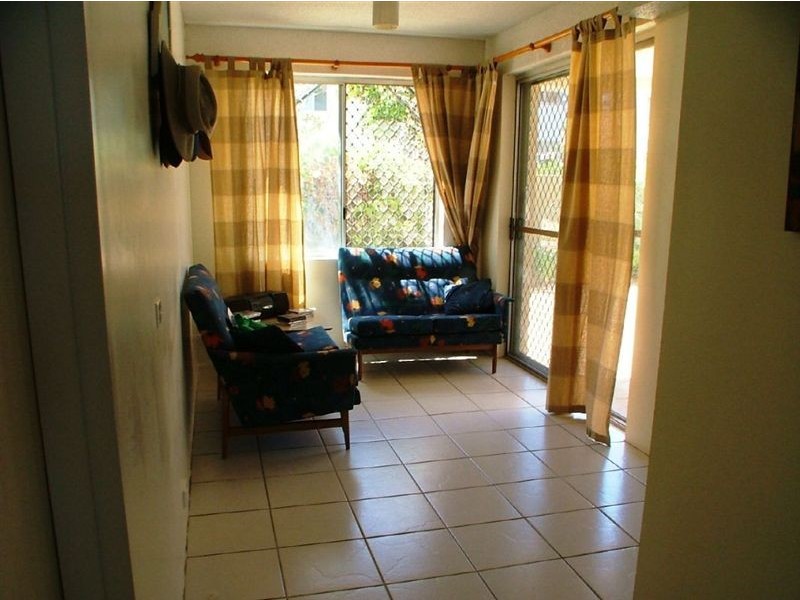1/21 Warne Tce, Caloundra QLD 4551