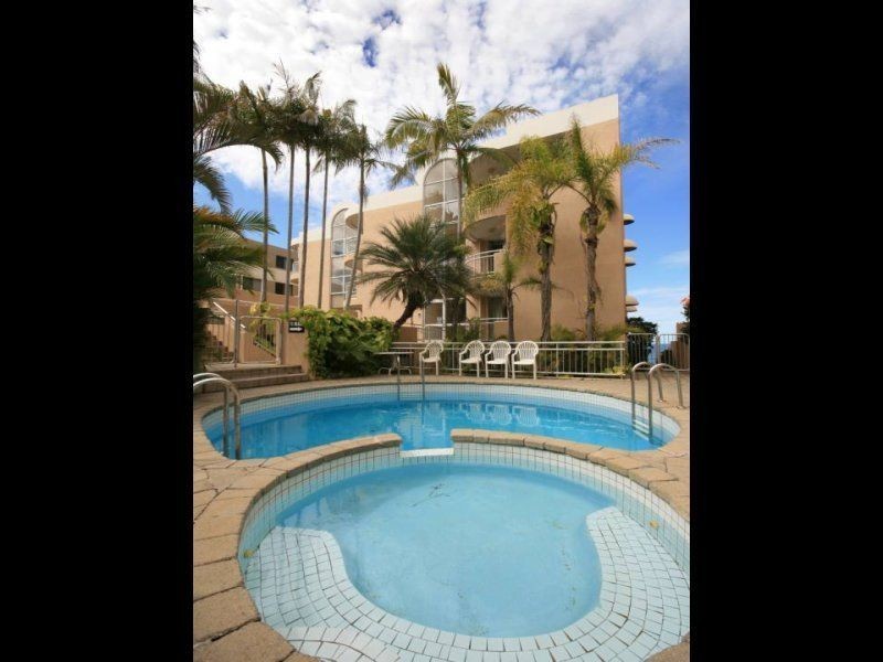 1/21 Warne Tce, Caloundra QLD 4551