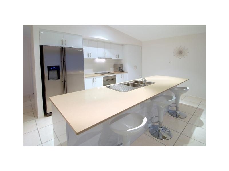 3 La Rita Court, Pelican Waters QLD 4551