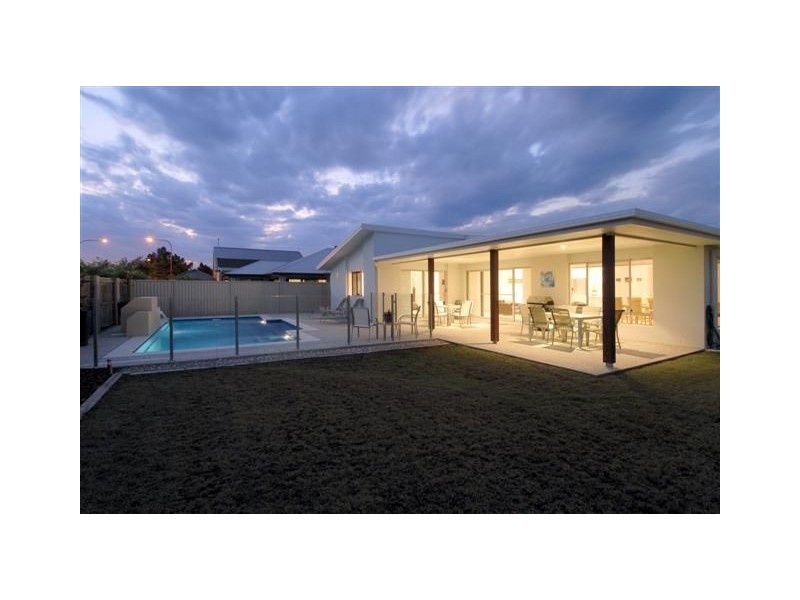 3 La Rita Court, Pelican Waters QLD 4551