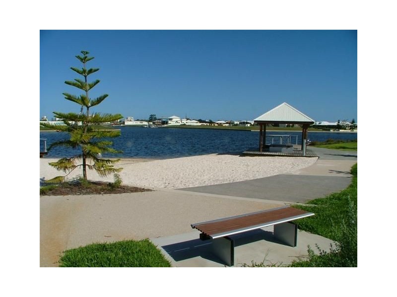19 Deep Water Circuit, Pelican Waters QLD 4551