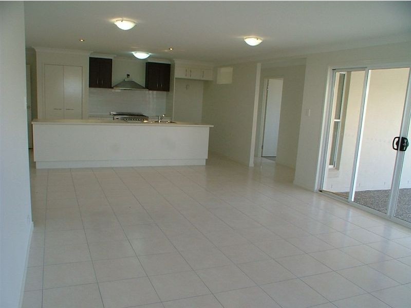 50 Feathertop Circuit, Caloundra West QLD 4551