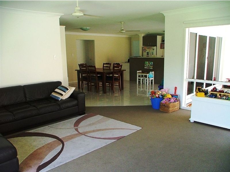 24 Kuthar Street, Pelican Waters QLD 4551