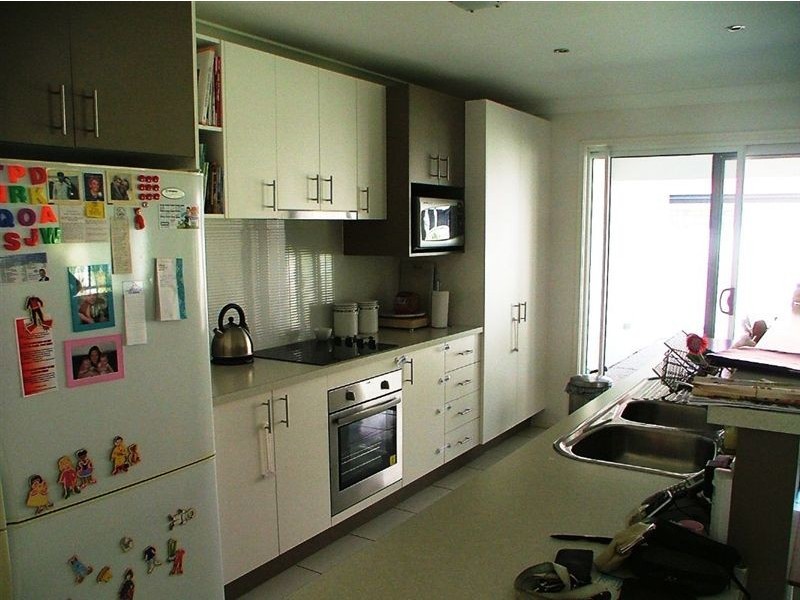 24 Kuthar Street, Pelican Waters QLD 4551