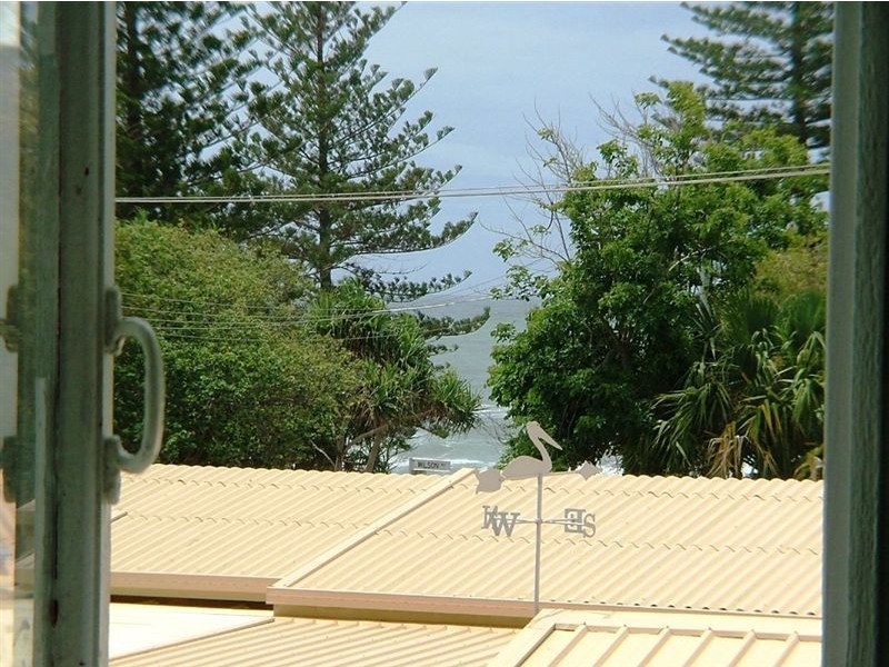 2/1 Mackay Street, Dicky Beach QLD 4551