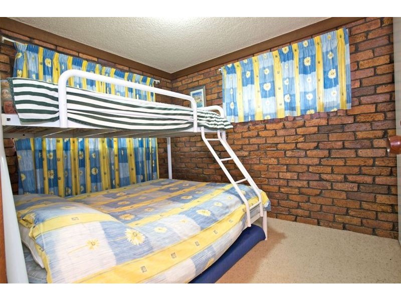 2/7 Warne Terrace, Kings Beach QLD 4551