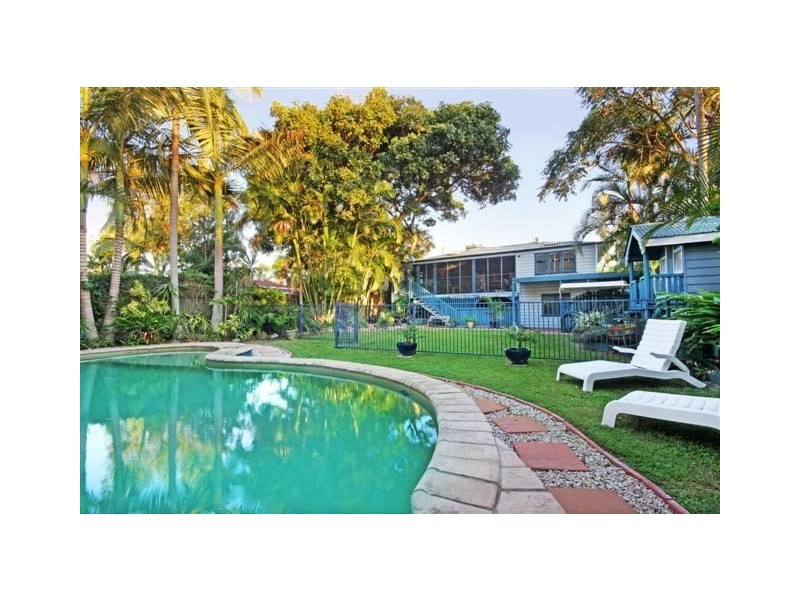 21 Regent Street, Caloundra QLD 4551