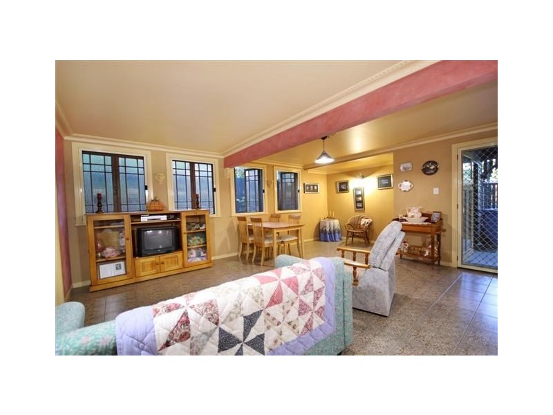 21 Regent Street, Caloundra QLD 4551