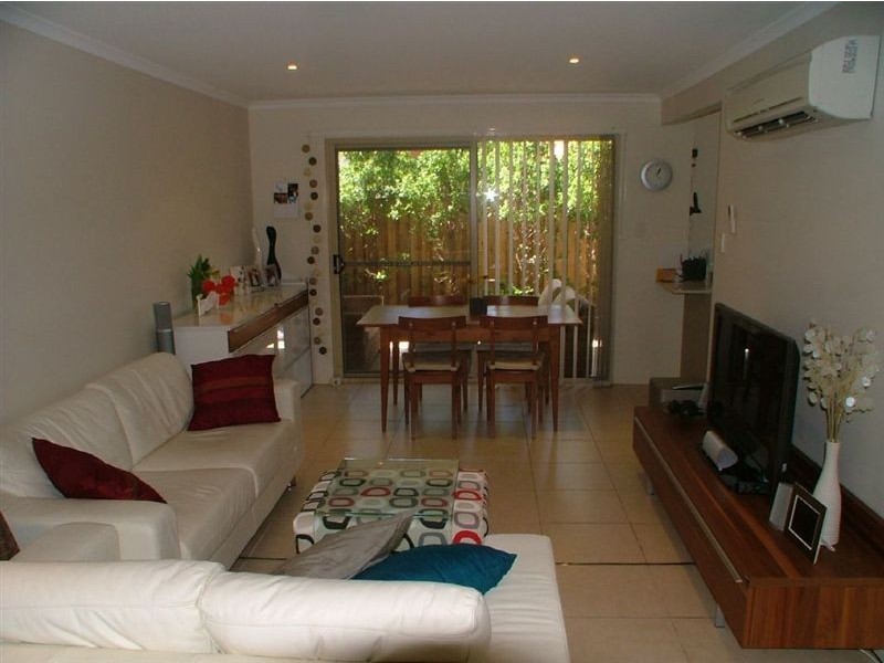 3/13 Osterley Avenue, Caloundra QLD 4551