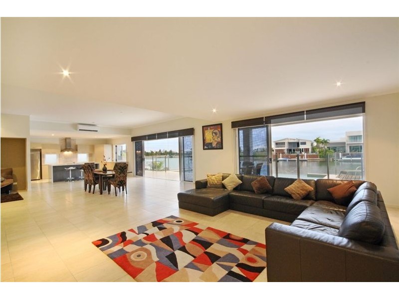 22 Westholme Cct, Pelican Waters QLD 4551