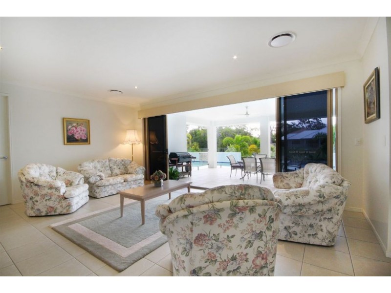 94 Mahogany Drive, Pelican Waters QLD 4551