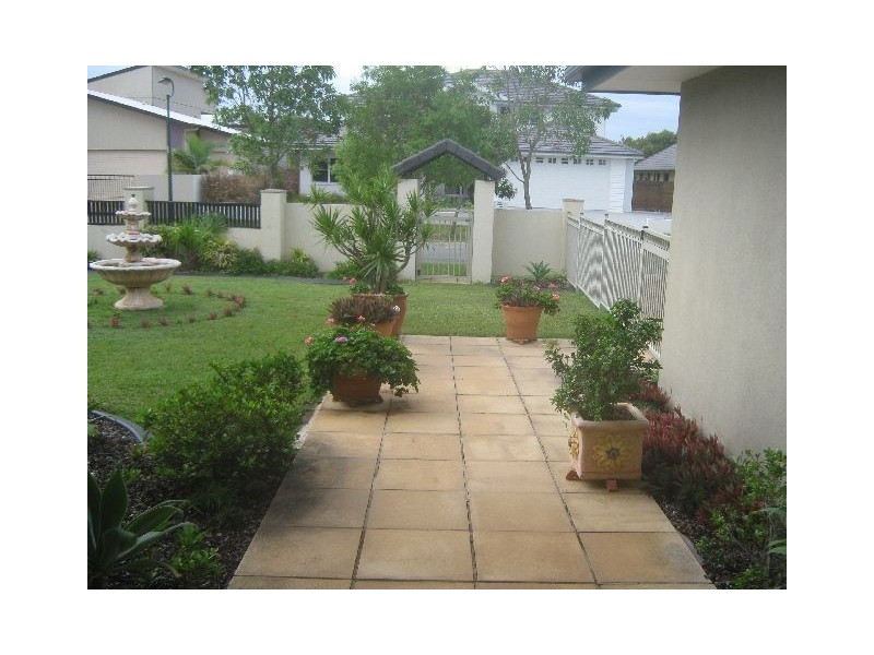 107 Mahogany Drive, Pelican Waters QLD 4551