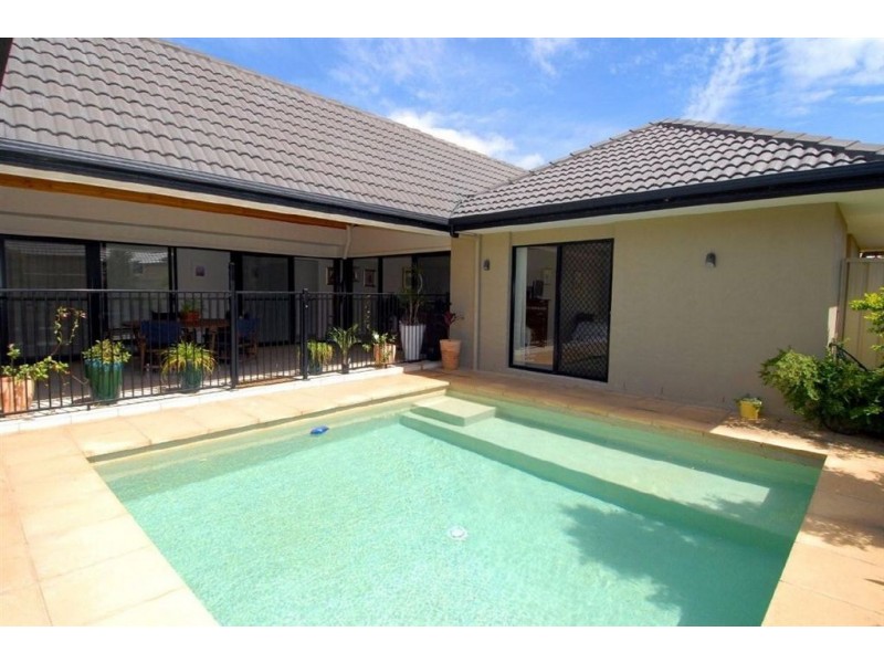 107 Mahogany Drive, Pelican Waters QLD 4551