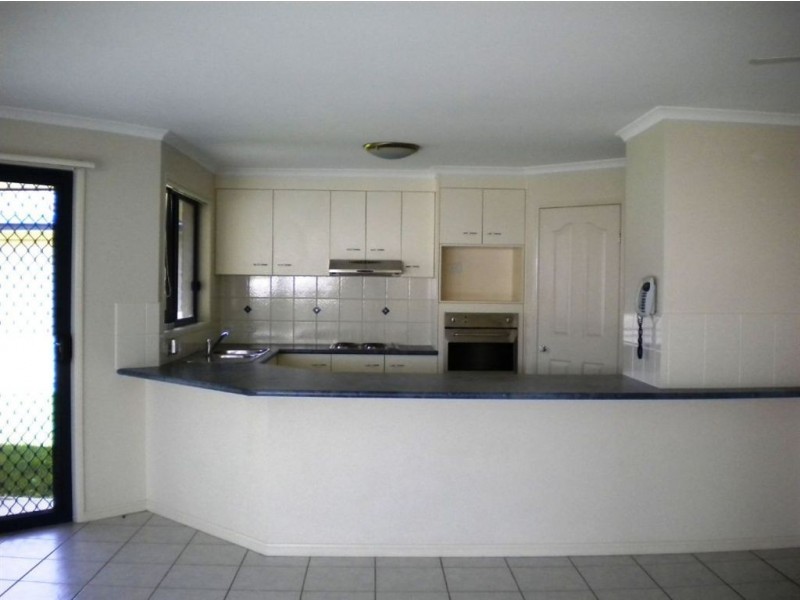 3 Eastern Rise, Little Mountain QLD 4551