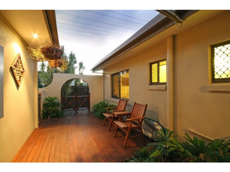 16 Earnshaw Street, Golden Beach QLD 4551