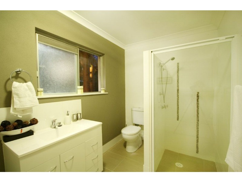 16 Earnshaw Street, Golden Beach QLD 4551