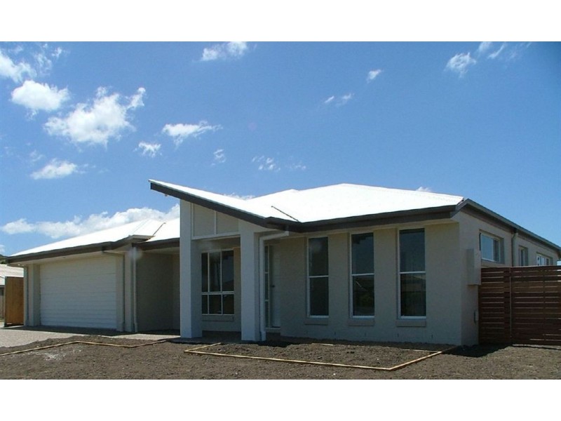 50 Feathertop Cres, Caloundra West QLD 4551