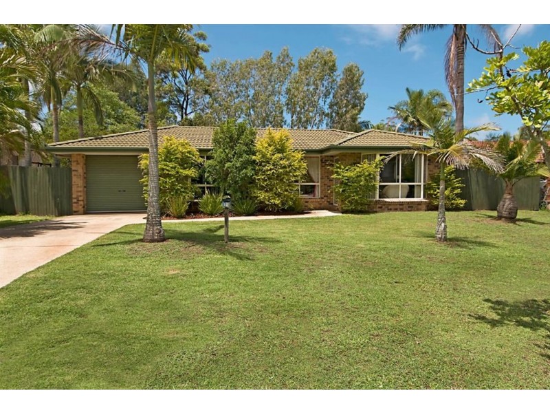 18 Athenree Place, Caloundra QLD 4551
