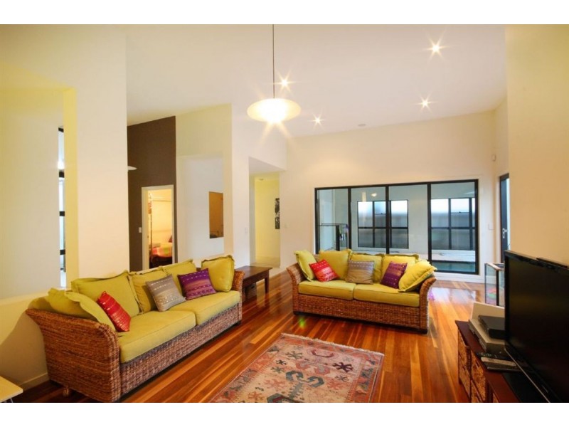 3 Tytherleigh Lane, Pelican Waters QLD 4551