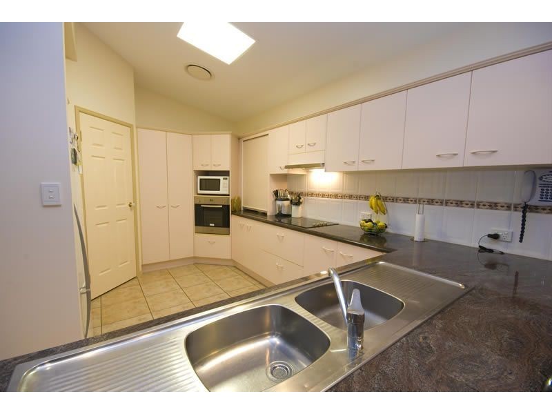 3 Archer Court, Pelican Waters QLD 4551