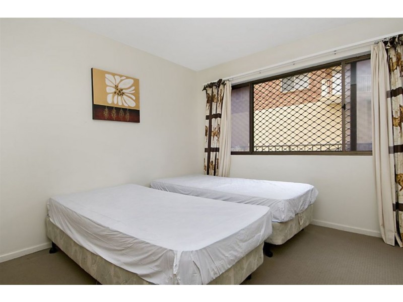 1/14 Queen Street, Kings Beach QLD 4551