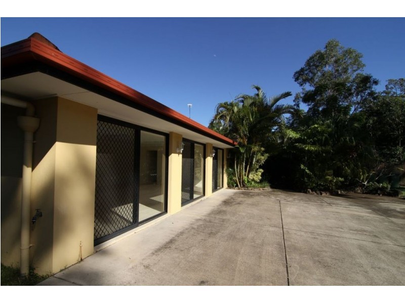 44 Laxton Road, Palmview QLD 4553