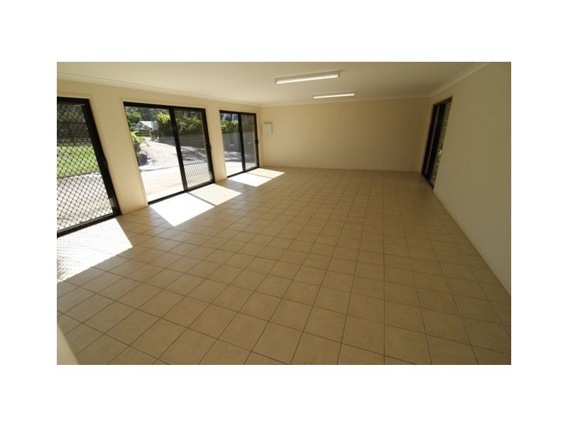 44 Laxton Road, Palmview QLD 4553