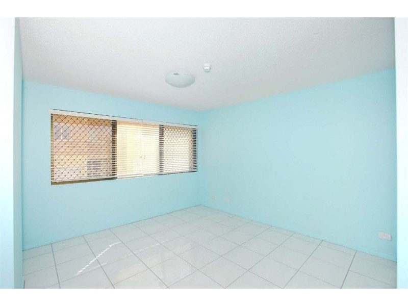 4/14 Queen Street, Kings Beach QLD 4551