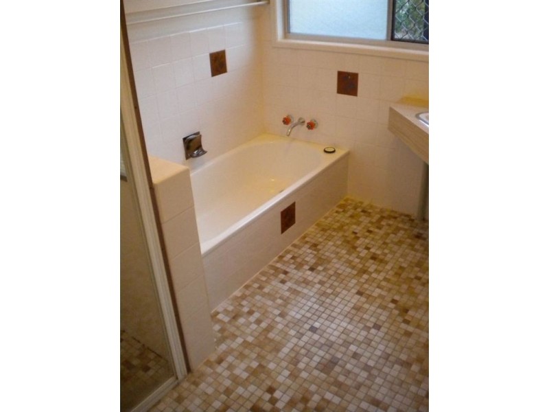 10 Coora Cres, Currimundi QLD 4551