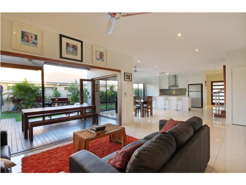 24 Rawson Street, Caloundra West QLD 4551