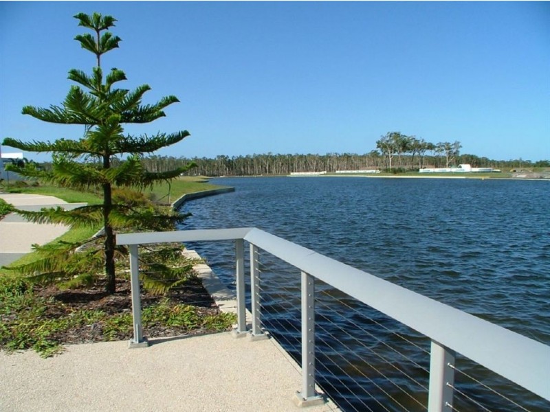 21 Deep Water Cct, Pelican Waters QLD 4551