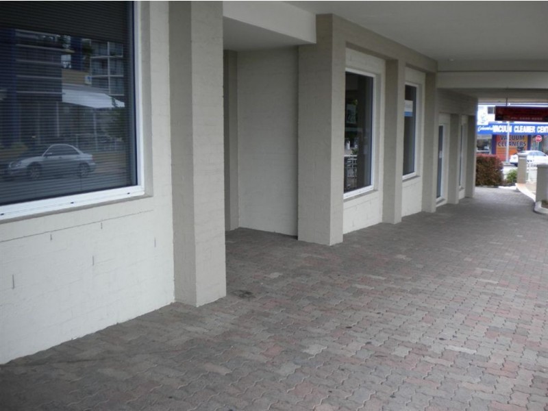 2/118 Bulcock Street, Caloundra QLD 4551