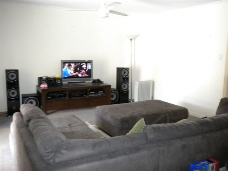 12 Kylemore Court, Caloundra West QLD 4551